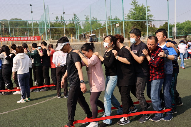 62ce8369aaf5a.jpg (網(wǎng)用)巨人腳步-行政隊(duì)2.jpg